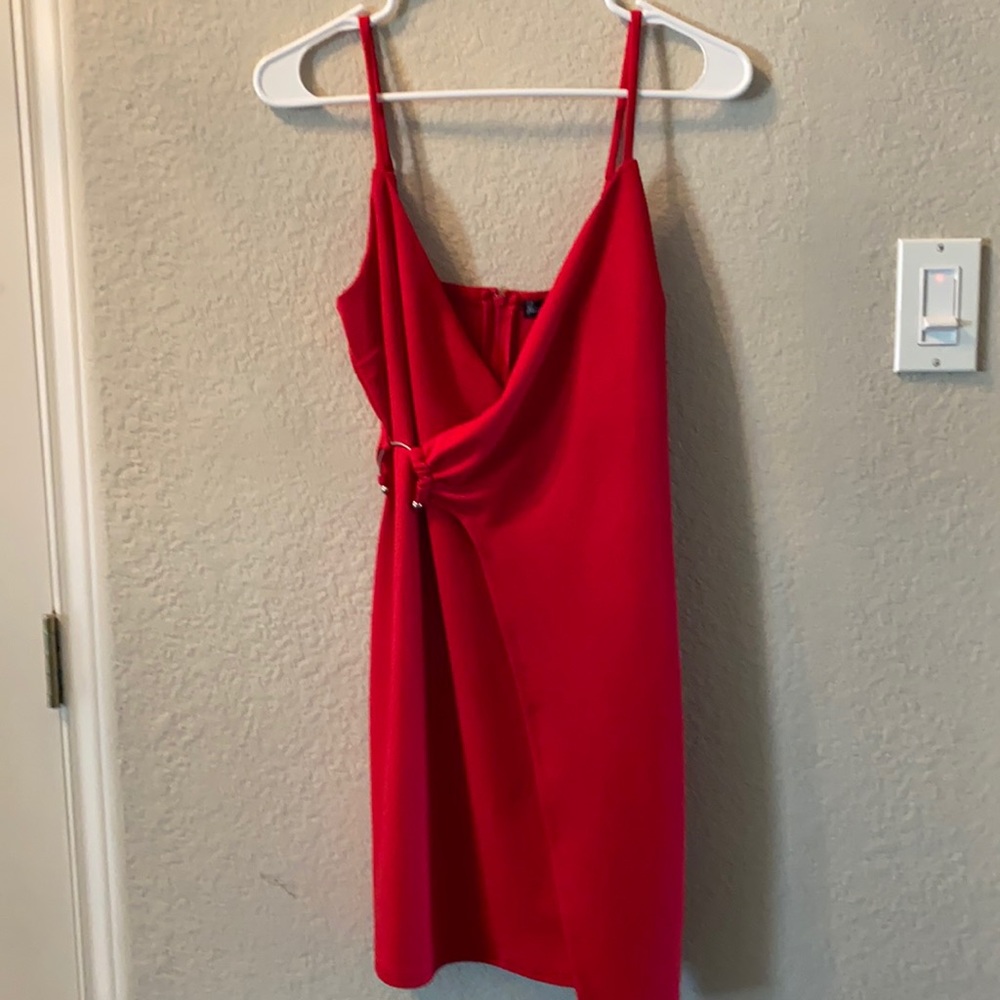 NWT Red Dress. Size 5 Juniors